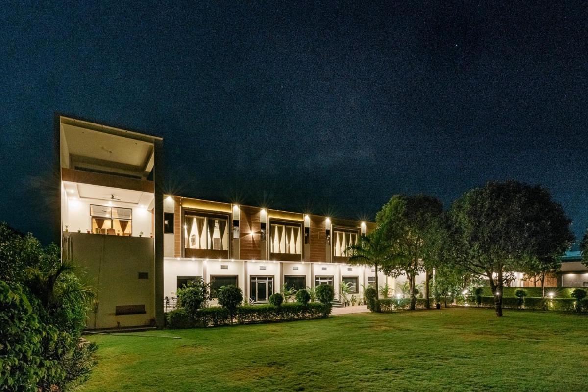 Aditya Palace プシュカル エクステリア 写真