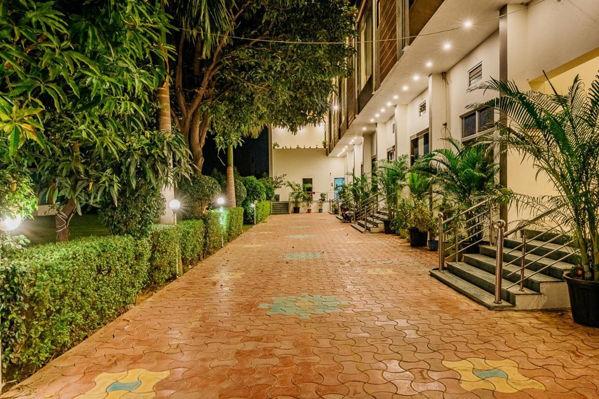 Aditya Palace プシュカル エクステリア 写真