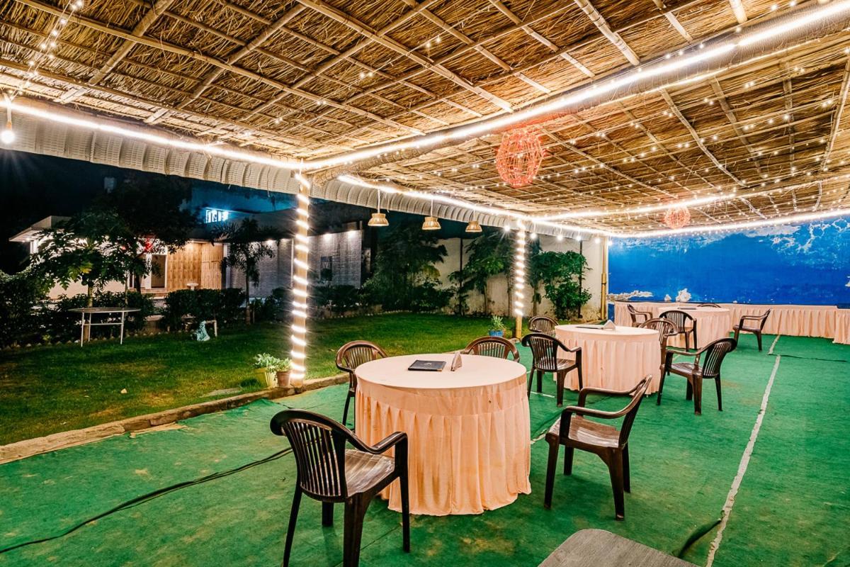 Aditya Palace プシュカル エクステリア 写真